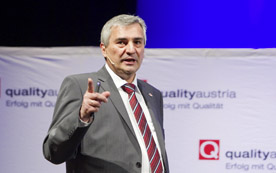 das Assessment als Lernchance. Konrad Scheiber, CEO von Quality Austria, plädiert für eine ''ganzheitliche Sicht'' auf das Unternehmen. 